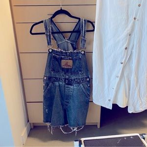 Vintage denim overalls (One Size)